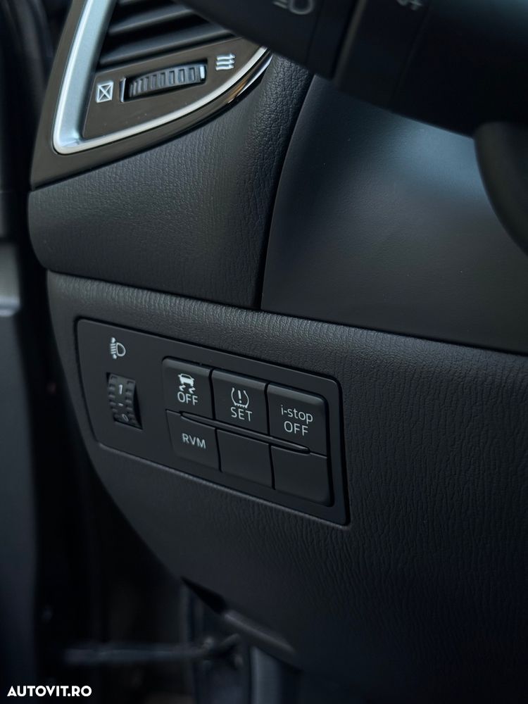 Mazda 3 - 19