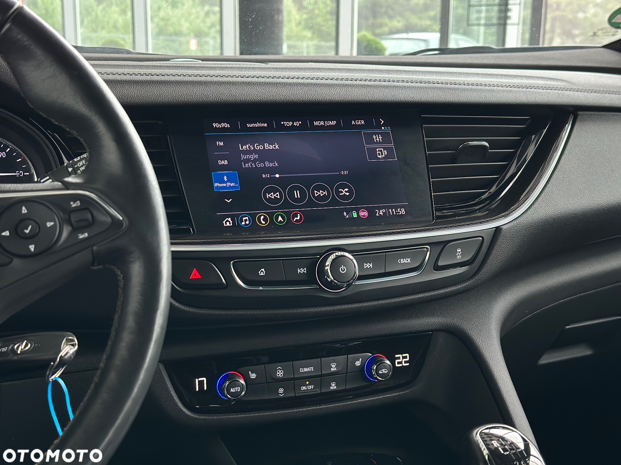 Opel Insignia - 28