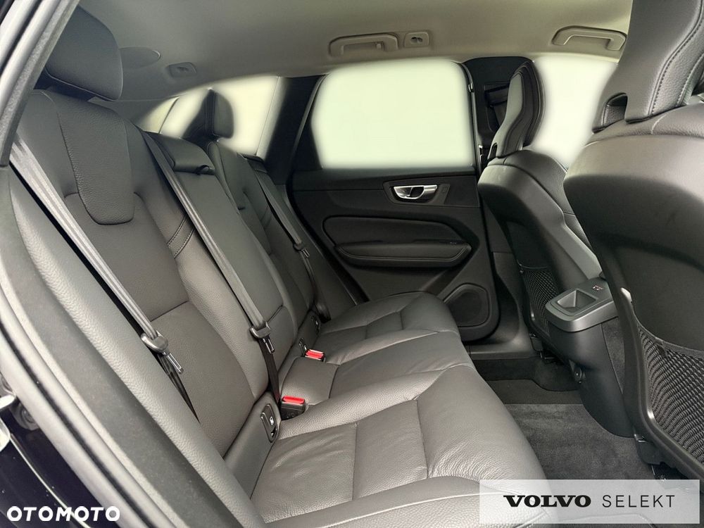 Volvo XC 60 - 30