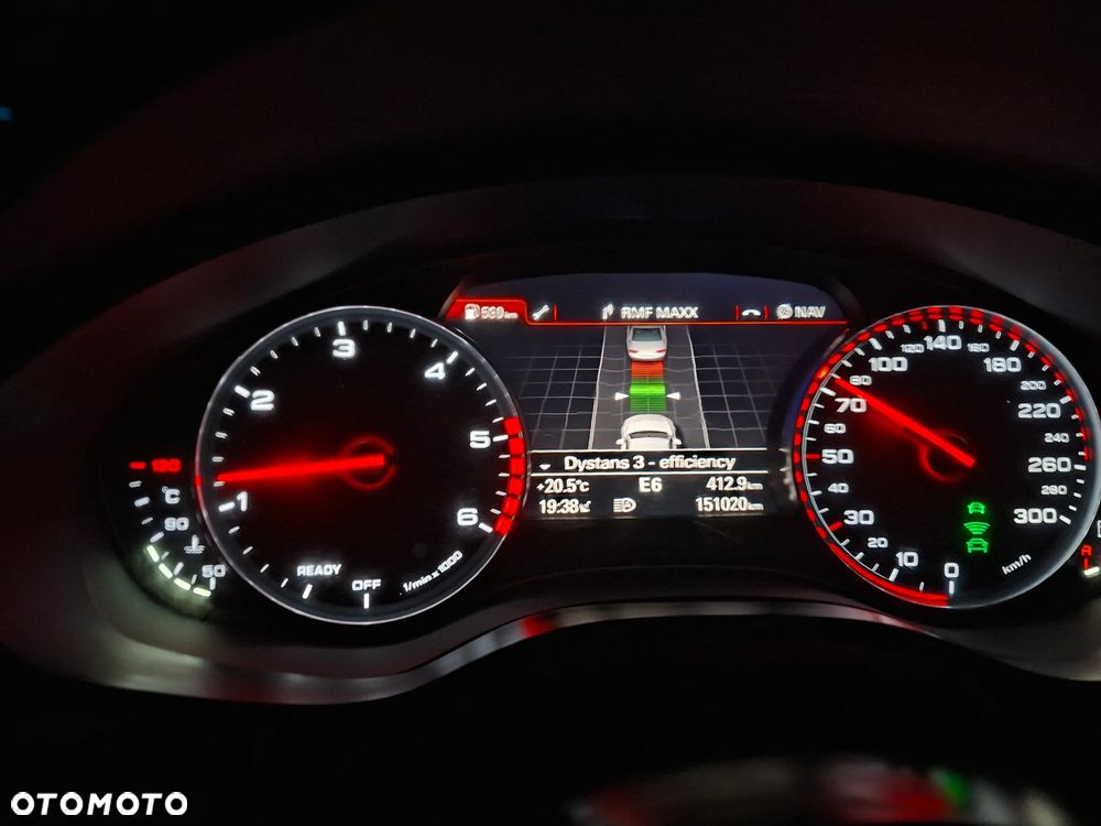 Audi A6 Avant 2.0 TDI ultra S tronic - 26