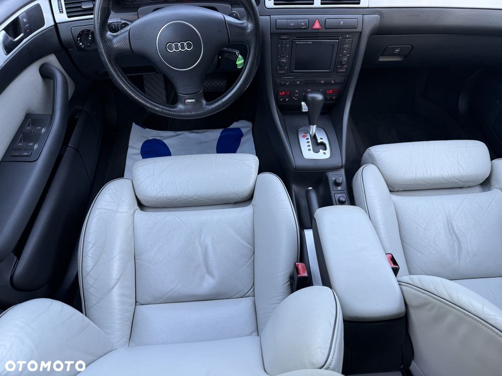 Audi RS6 4.2 Quattro Tiptr - 34