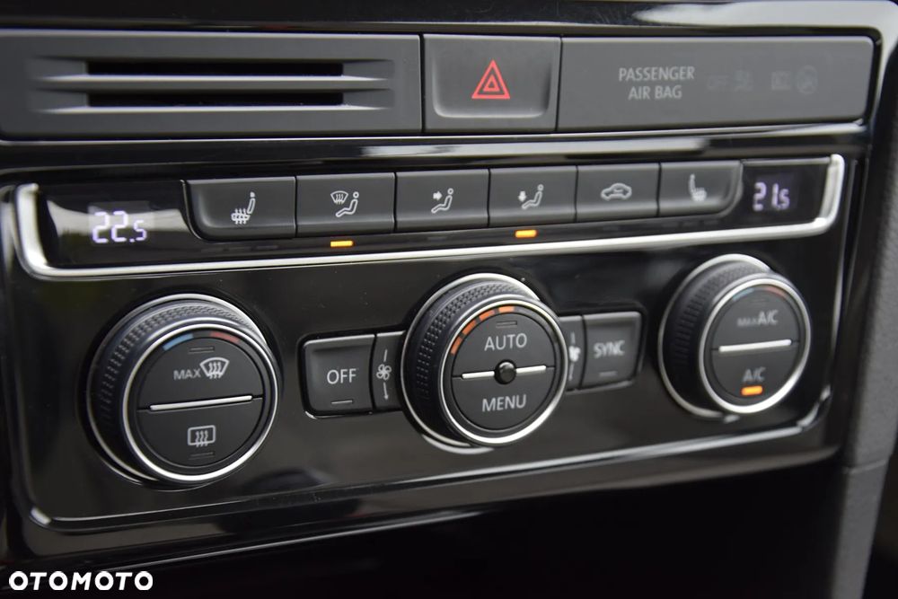 Volkswagen Golf Sportsvan 2.0 TDI (BlueMotion Technology) Highline - 35