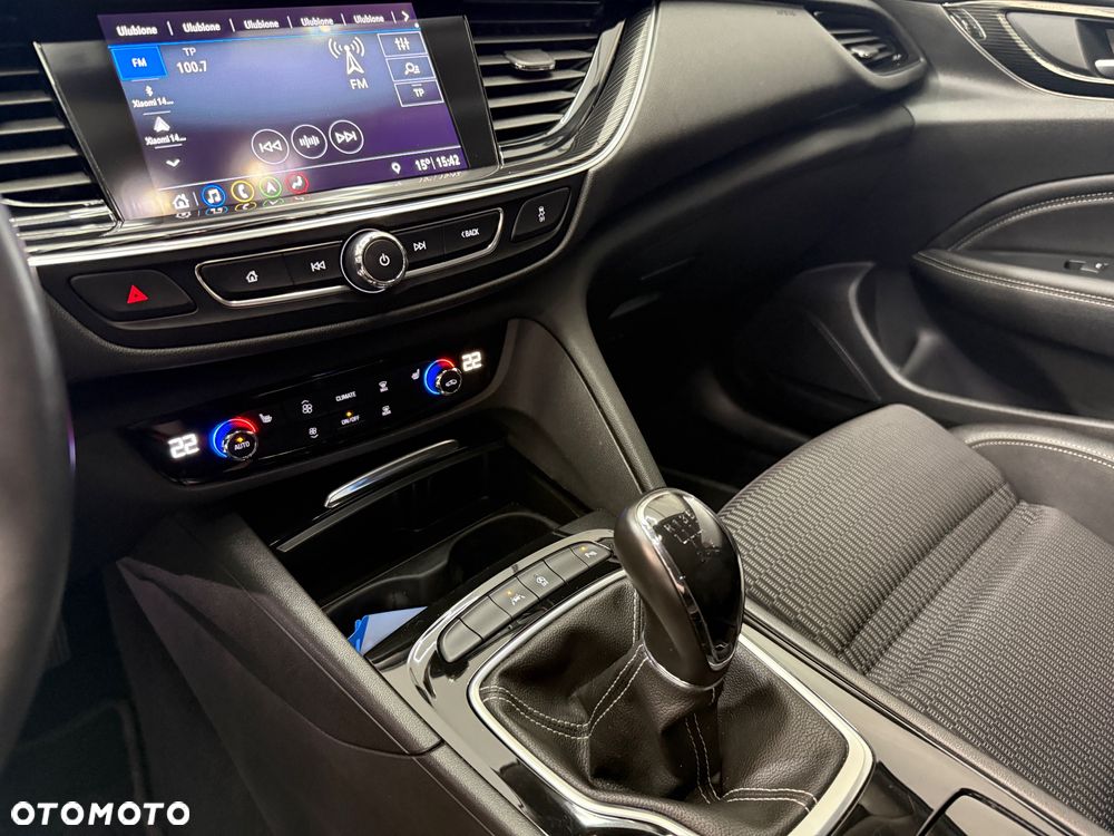 Opel Insignia 2.0 - 24