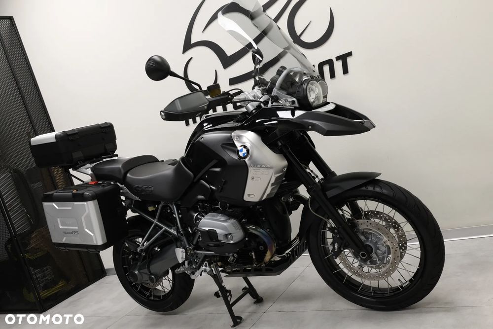 BMW R - 9