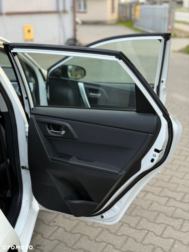 Toyota Auris - 16