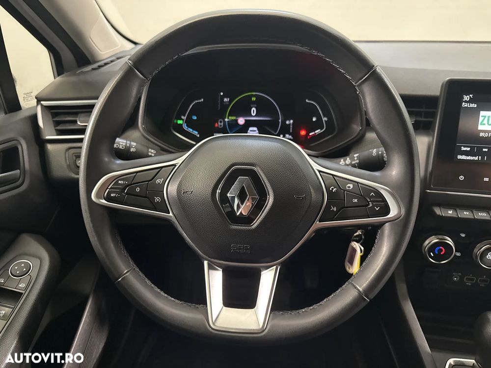 Renault Clio - 17