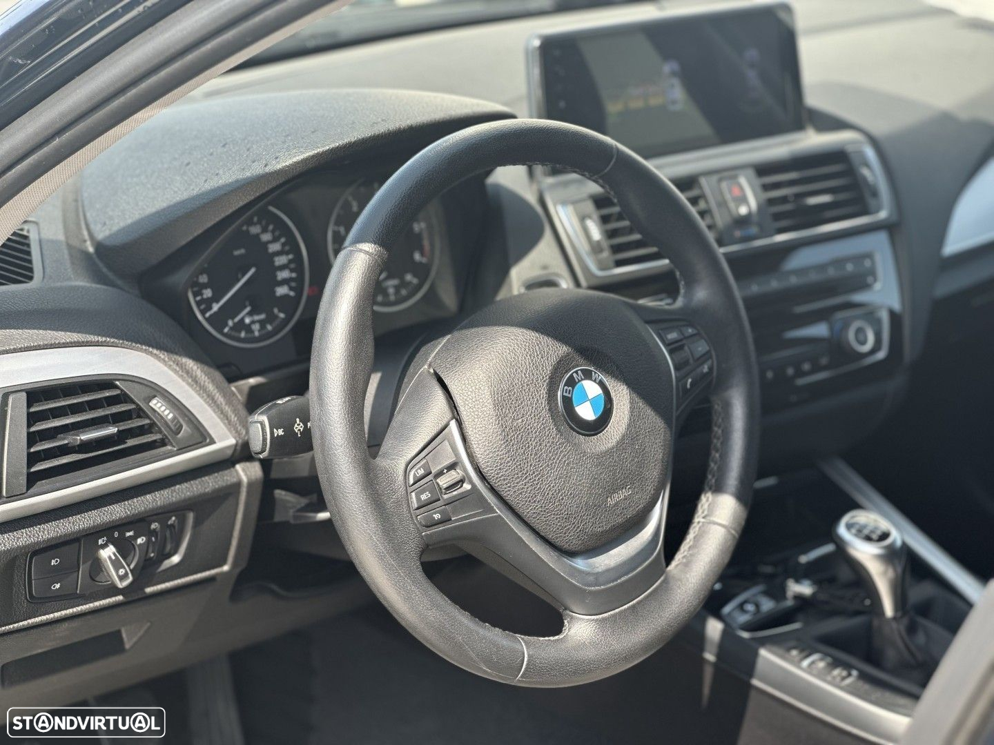 BMW 116 d EDynamics Line Urban - 13