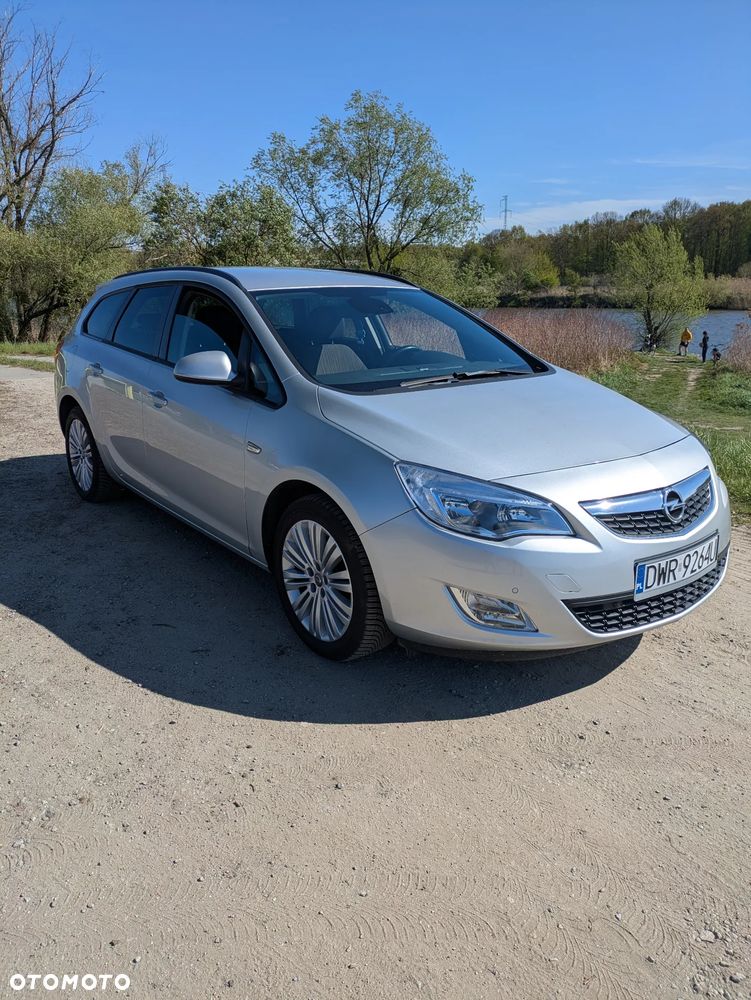 Opel Astra 1.4 Turbo - 1