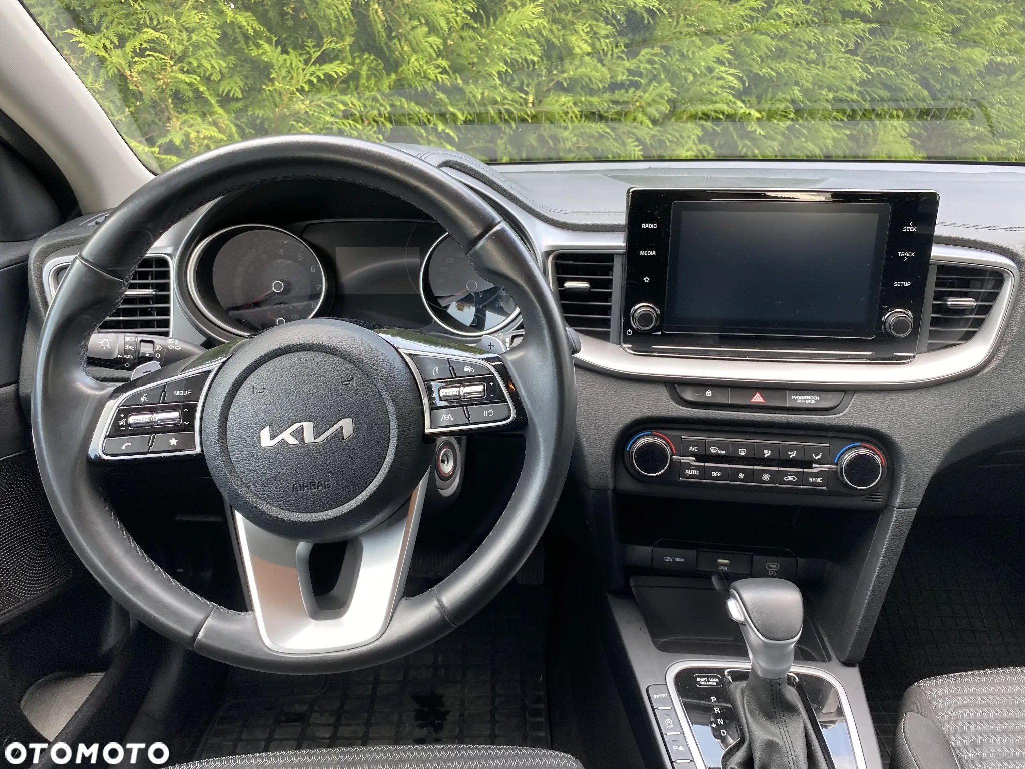 Kia Ceed 1.5 T-GDI M DCT - 14