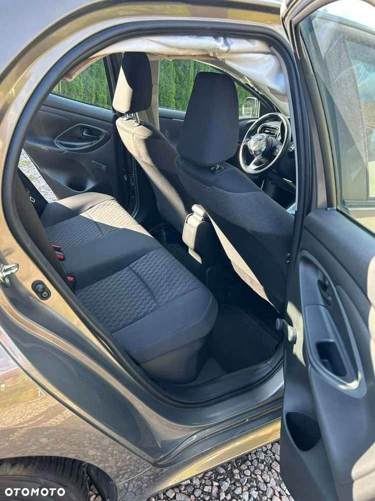 Toyota Yaris - 15