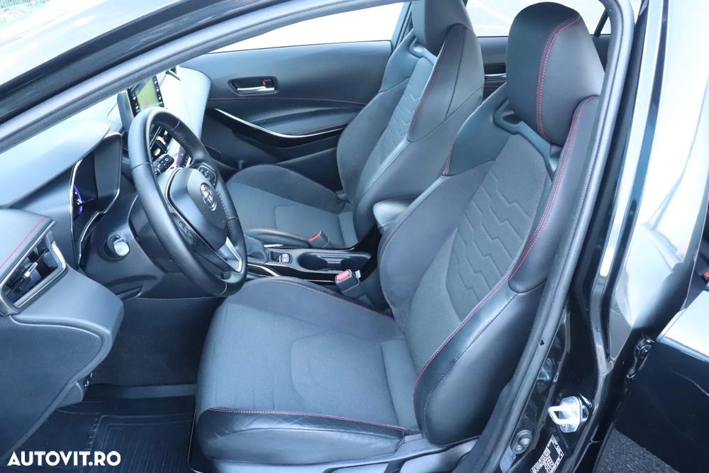Toyota Corolla 1.8 HSD Exclusive GR Sport - 15