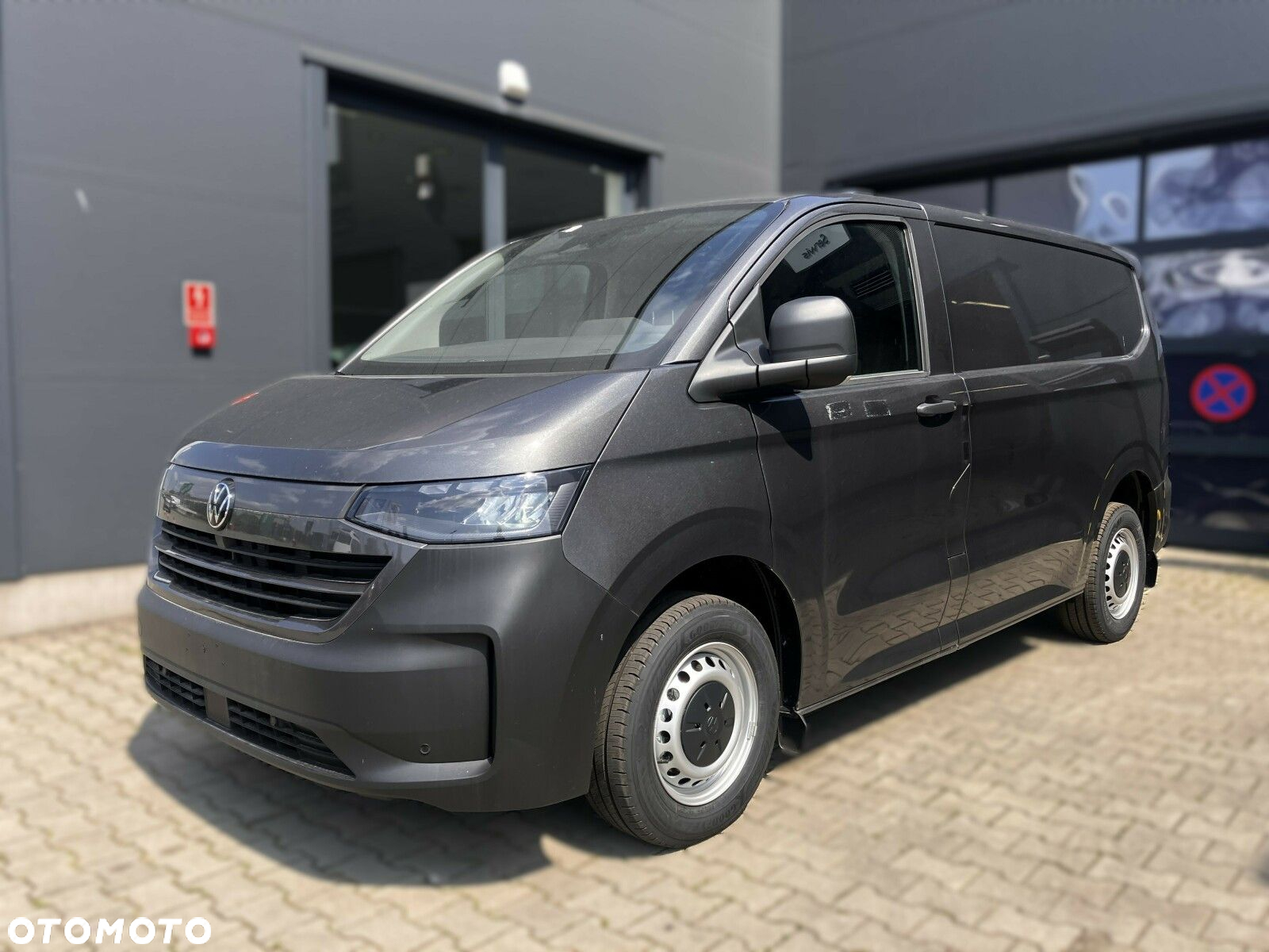 Volkswagen Transporter 2.0 TDI 150 KM 8-automat L1 - 14