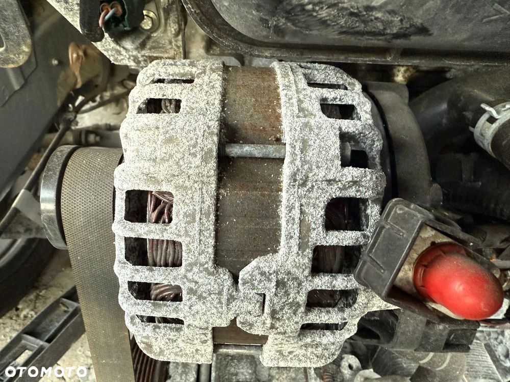 Renault Clio V alternator - 1