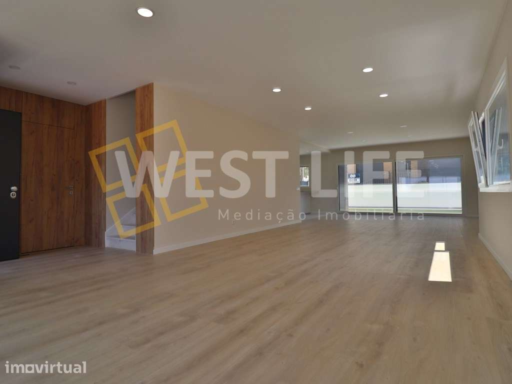 Moradia T5 com piscina e jardim de arquitetura moderna NOVA - 5 min... - Grande imagem: 4/31