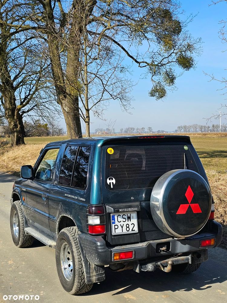 Mitsubishi Pajero 2.5 TD GL - 10