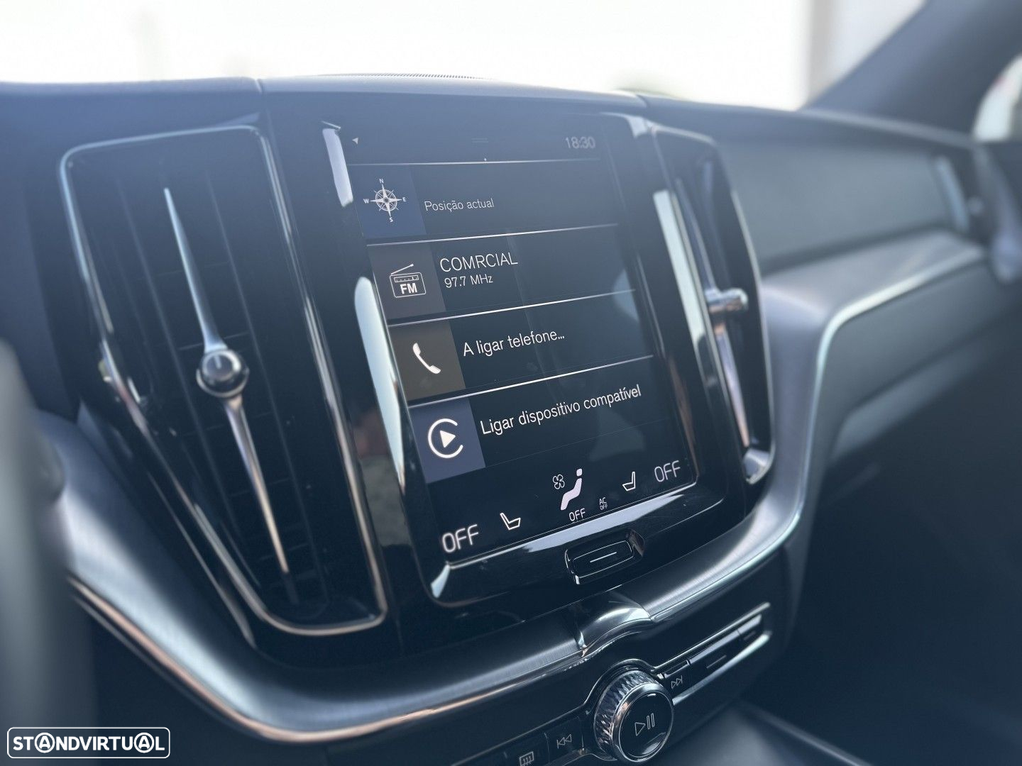 Volvo XC 60 T8 Twin Engine AWD Geartronic Momentum - 12