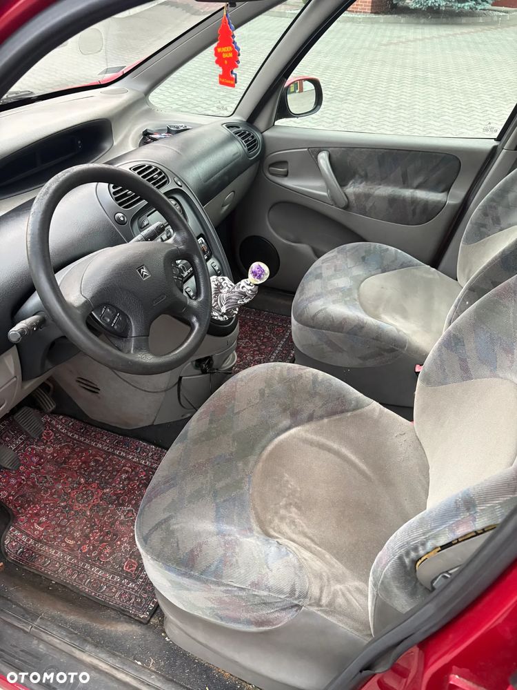 Citroën Xsara Picasso 1.6 - 6