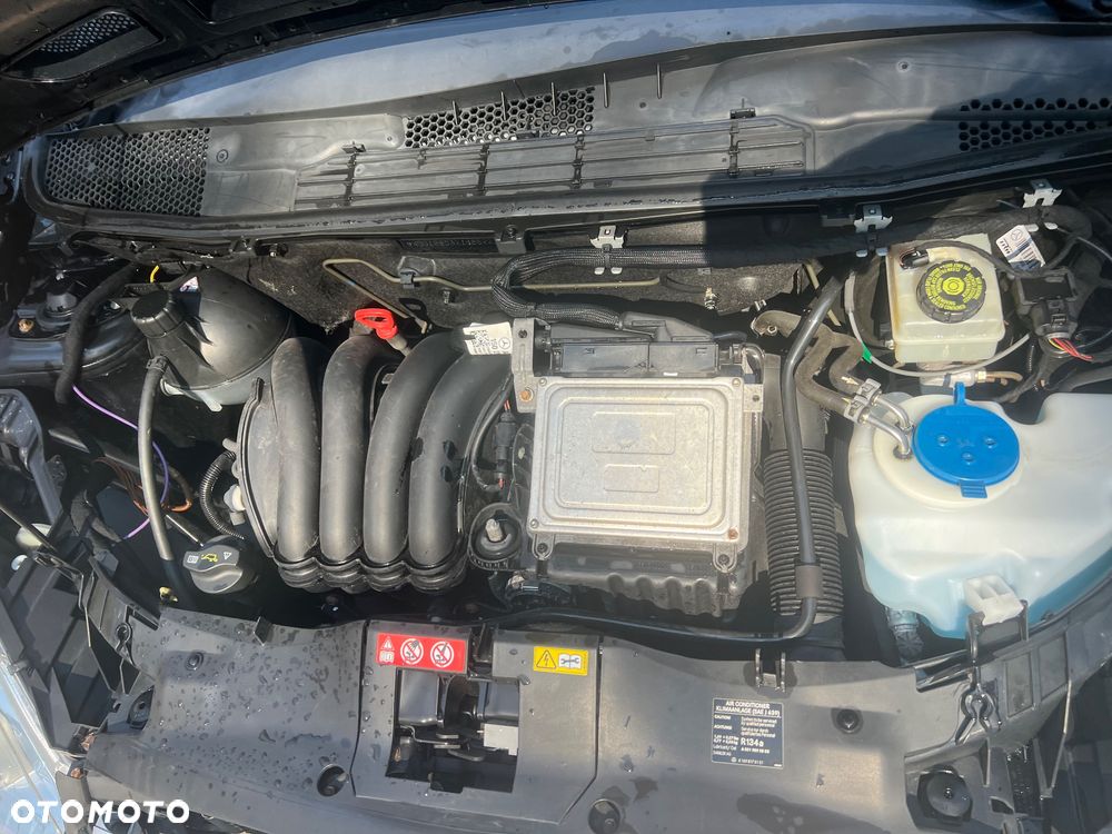 Mercedes-Benz Klasa A 180 BlueEFFICIENCY Avantgarde - 9