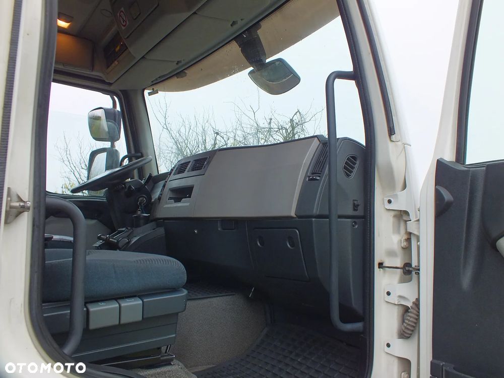 Volvo FL260 - 21