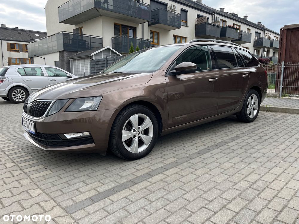 Skoda Octavia 1.4 TSI Ambition DSG - 21