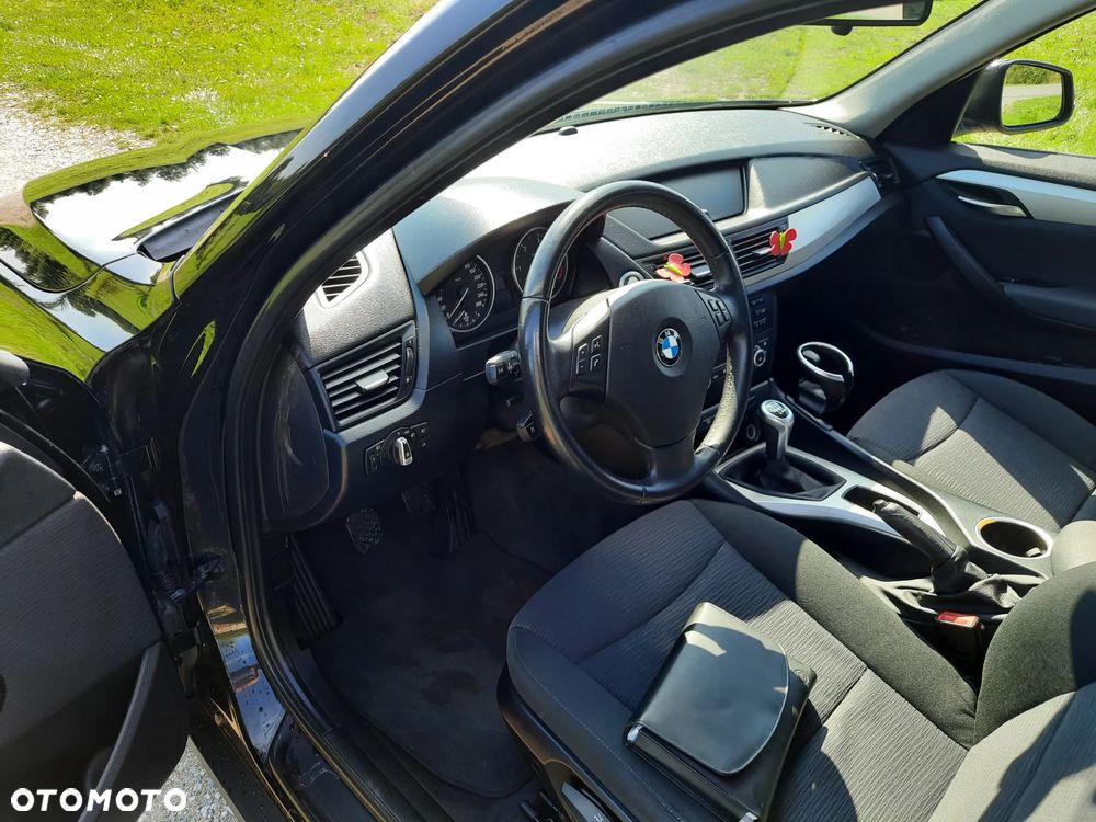 BMW X1 sDrive16d xLine - 2