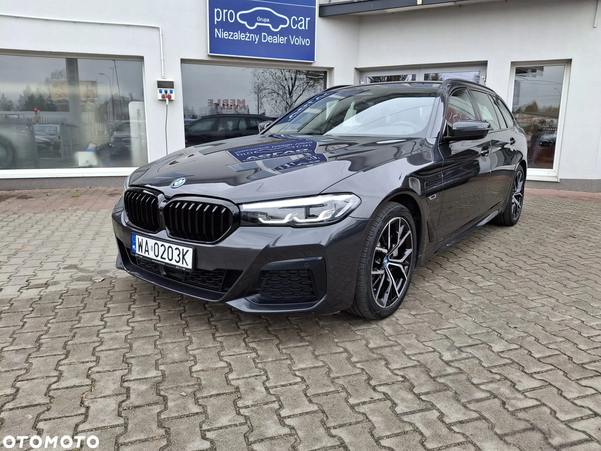 BMW Seria 5 530e xDrive M Sport sport - 2