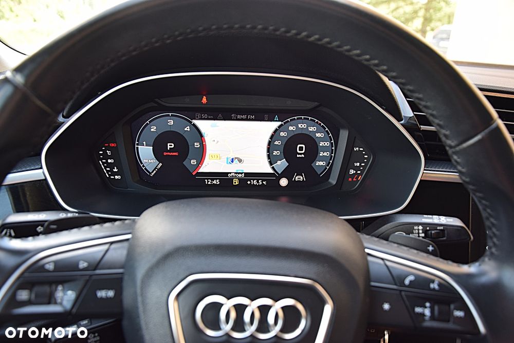 Audi Q3 Sportback - 16