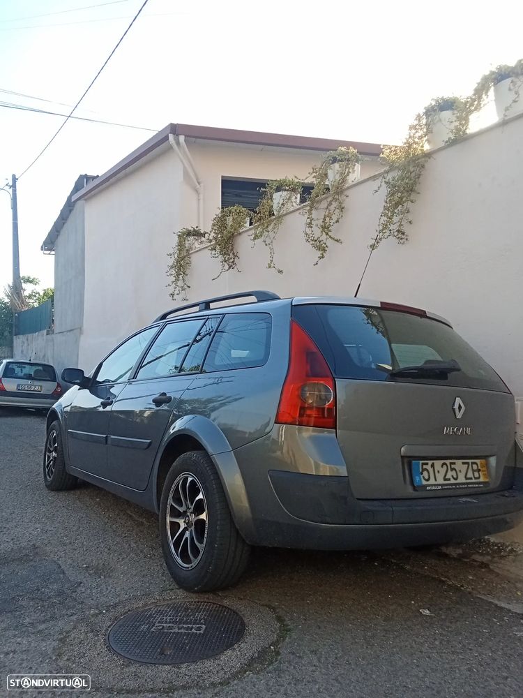 Renault Mégane Break 1.9 dCi C Privilége - 4