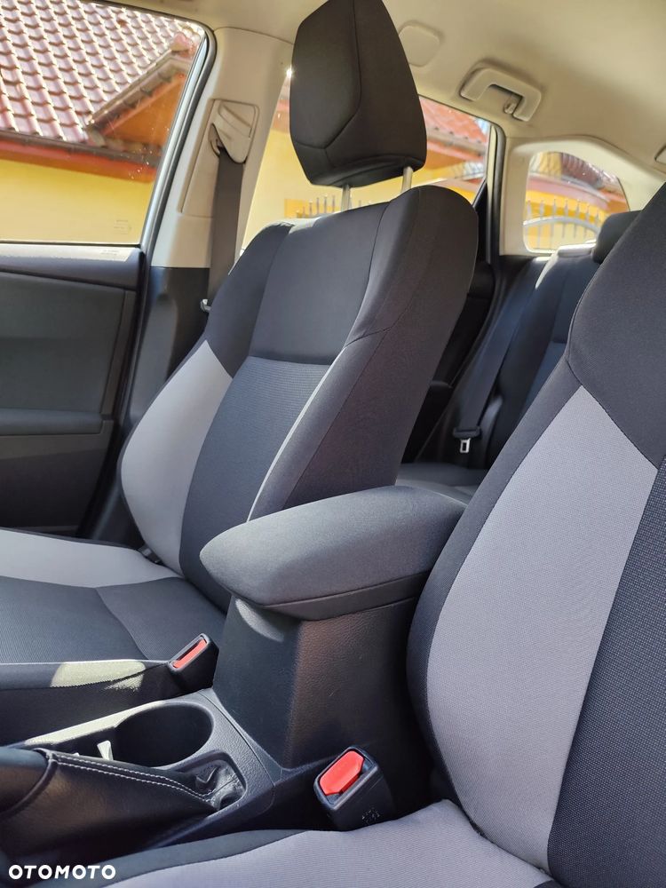 Toyota Auris 1.33 VVT-i Active - 22