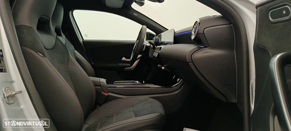 Mercedes-Benz A 200 Standard - 29