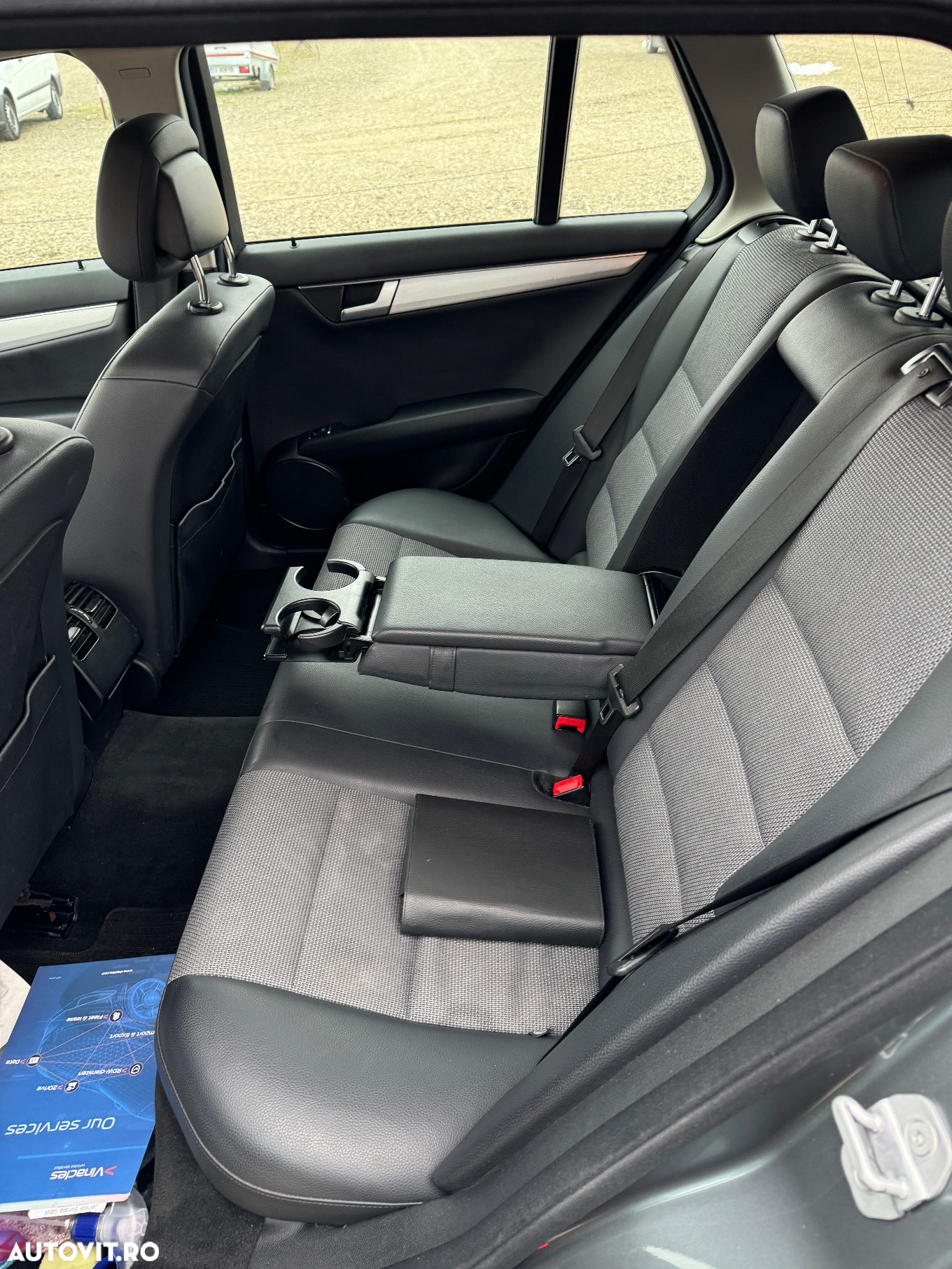 Mercedes-Benz C 200 T CDI DPF (BlueEFFICIENCY) Avantgarde - 16