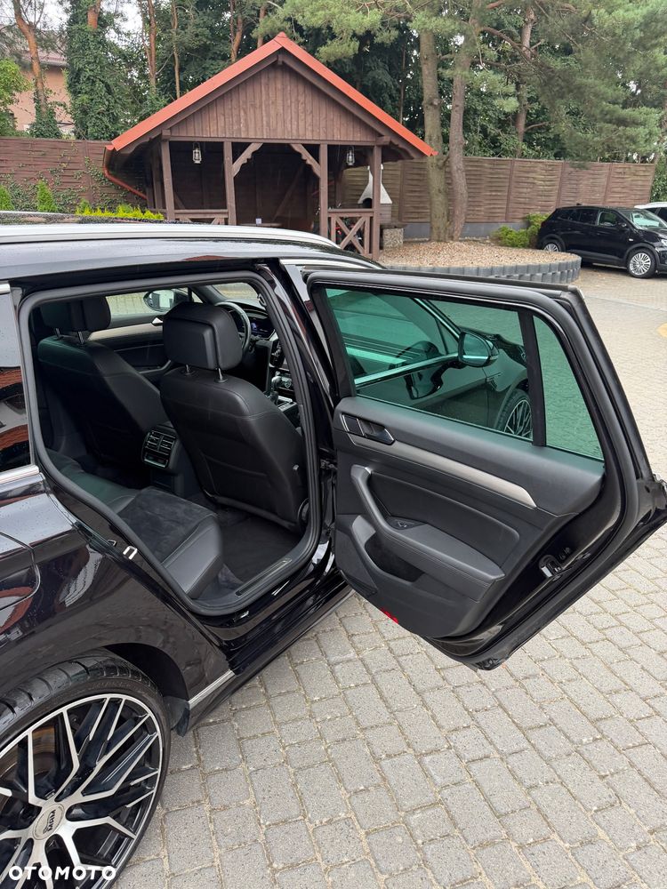 Volkswagen Passat 2.0 TDI Bi-Turbo BMT 4Mot Highline DSG - 25