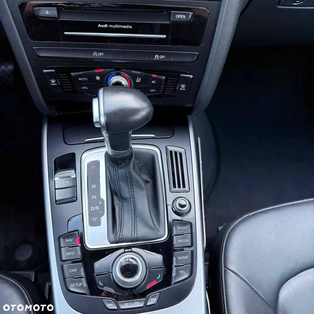 Audi A4 ver-2-0-tfsi-quattro-s-tronic-attraction - 10