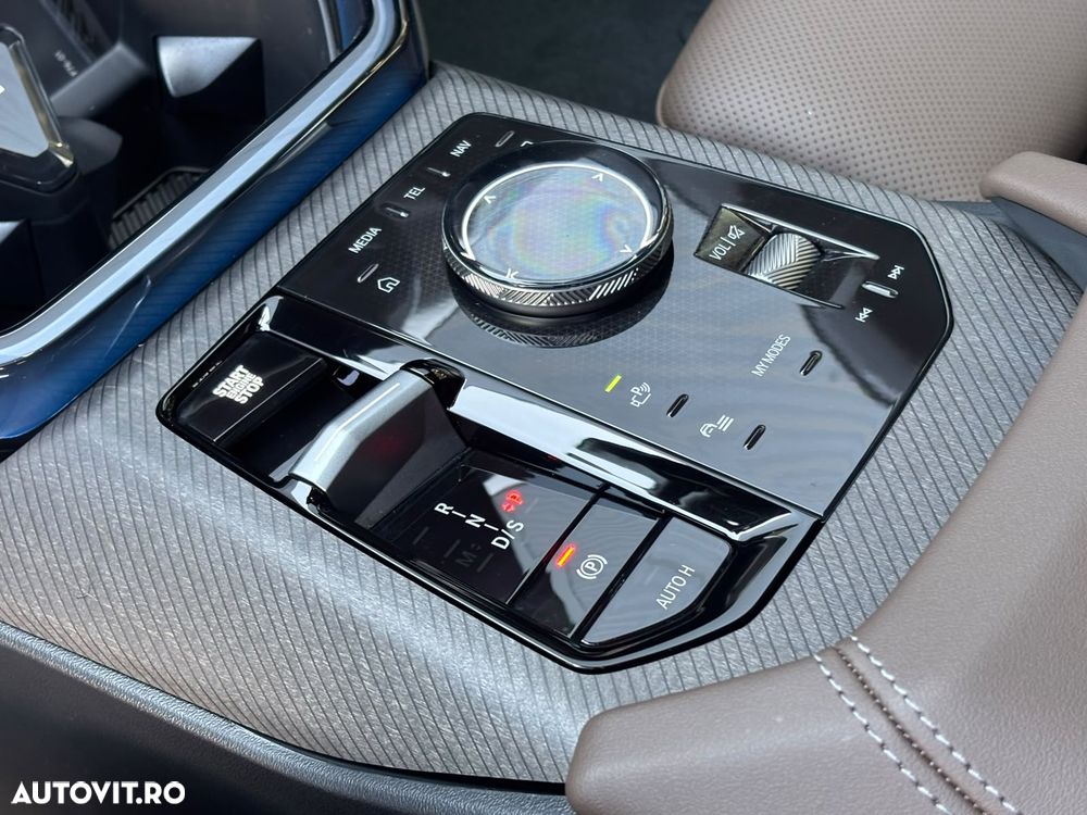 BMW X3 M M50 xDrive - 12