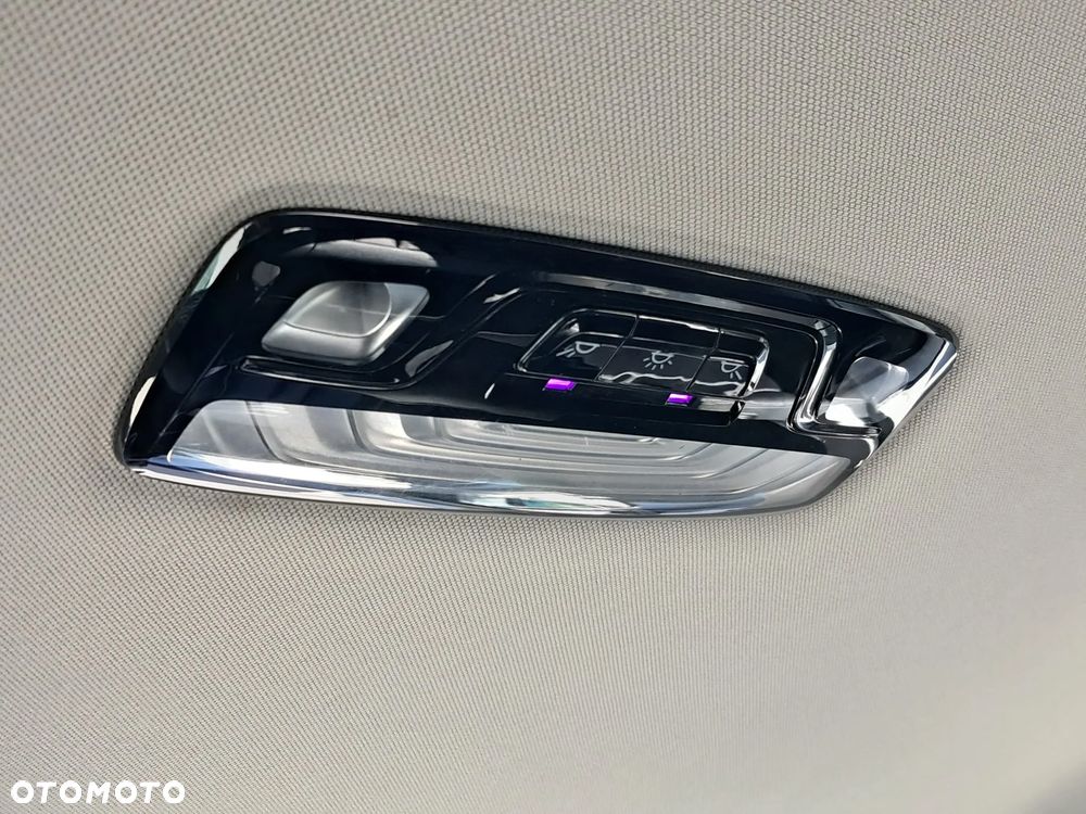 BMW 5 Series 2018 photo 4