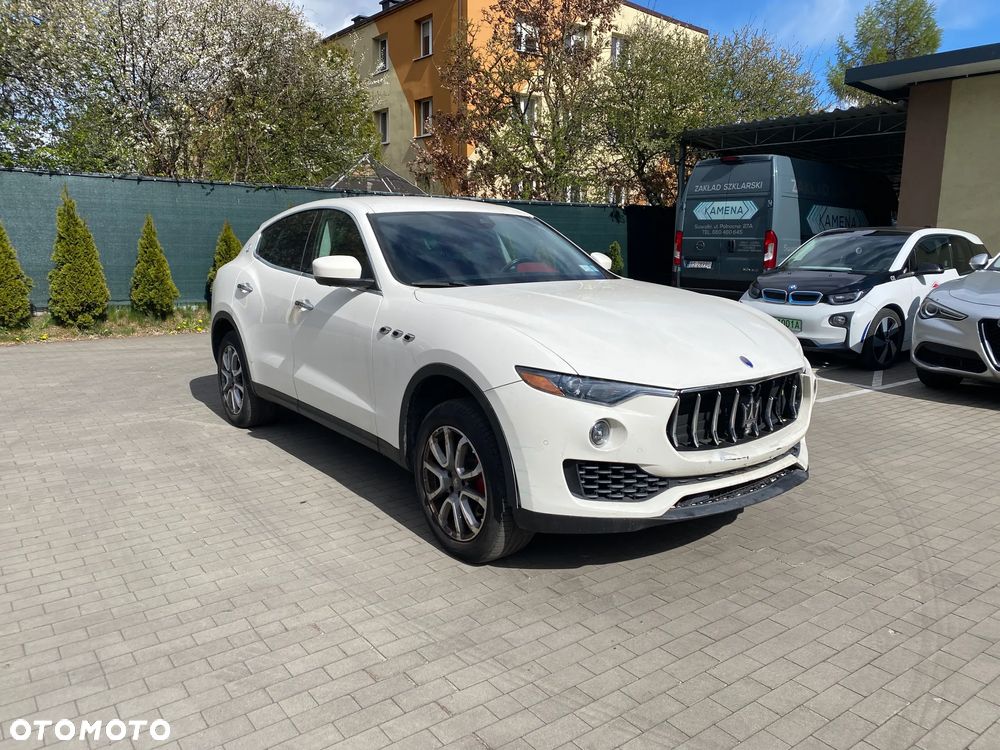 Maserati Levante Q4 - 1