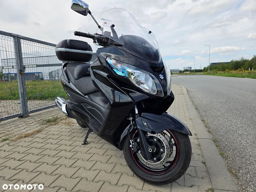 Suzuki Burgman - 3