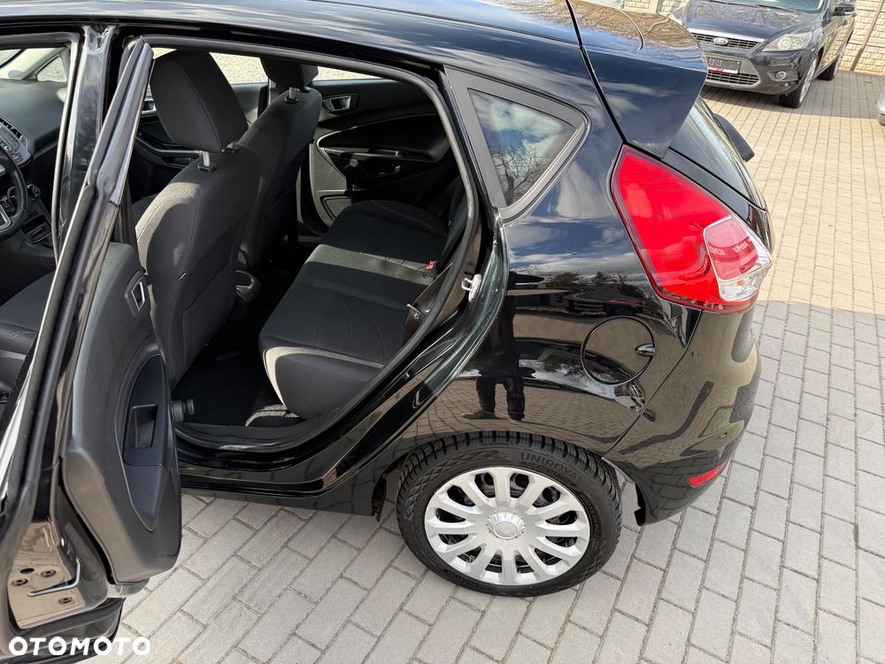 Ford Fiesta 1.25 SYNC Edition - 16
