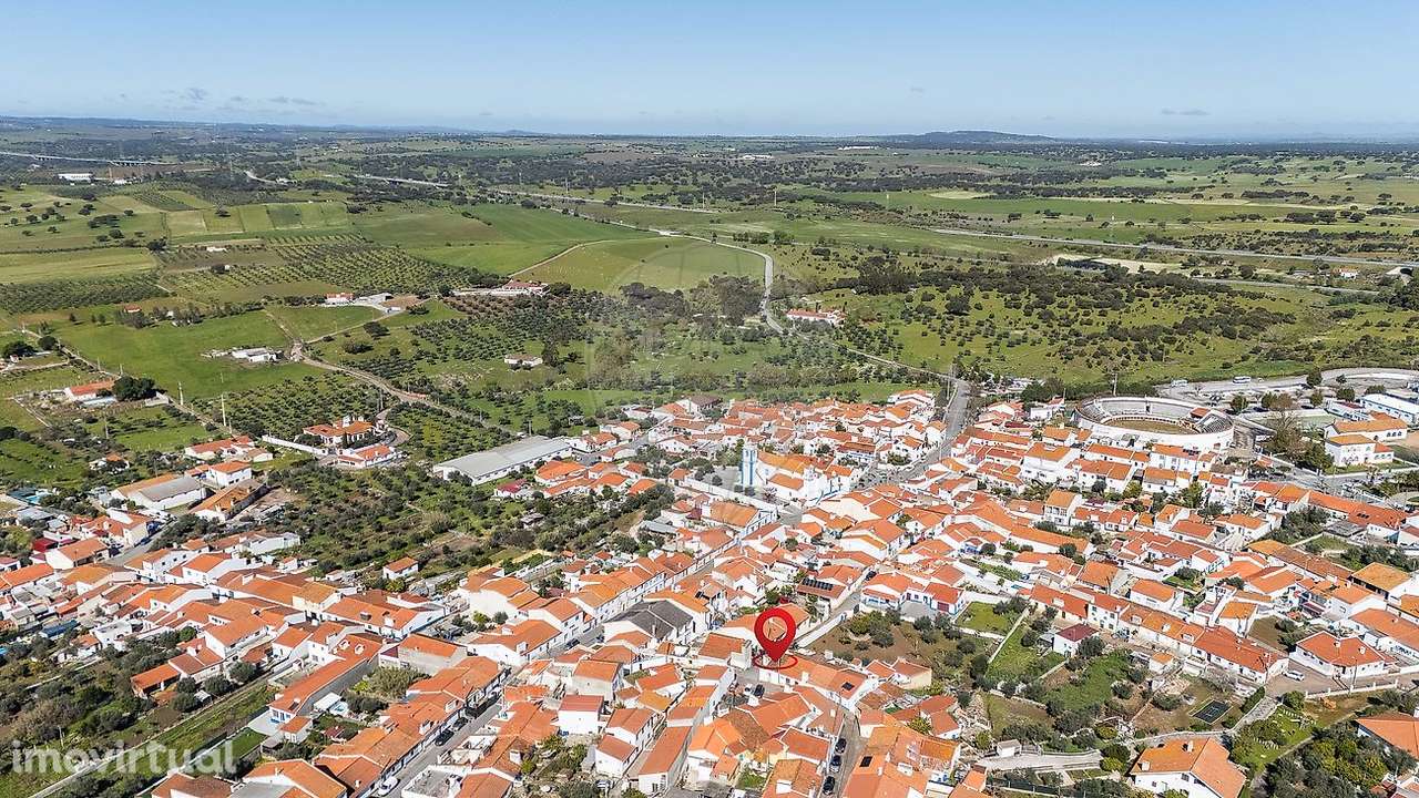 Moradia T2 para venda - Grande imagem: 2/18