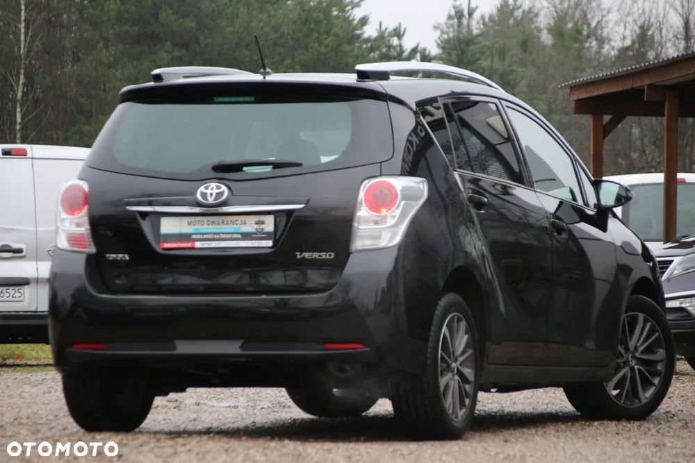 Toyota Verso 1.8 Sol plus NAVI 7os - 19