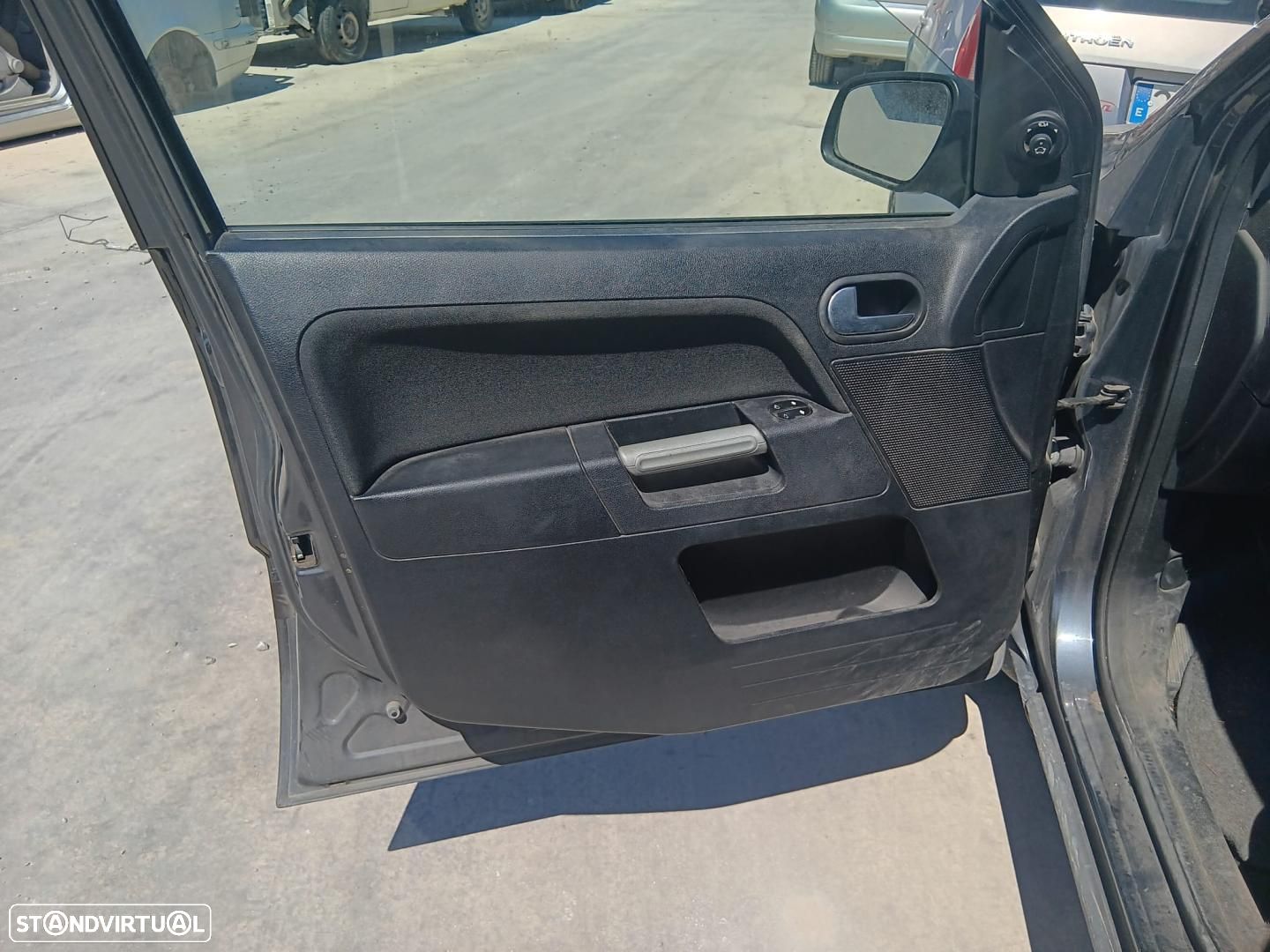FORRA DA PORTA FRENTE ESQUERDA FORD FUSION CBK - 1