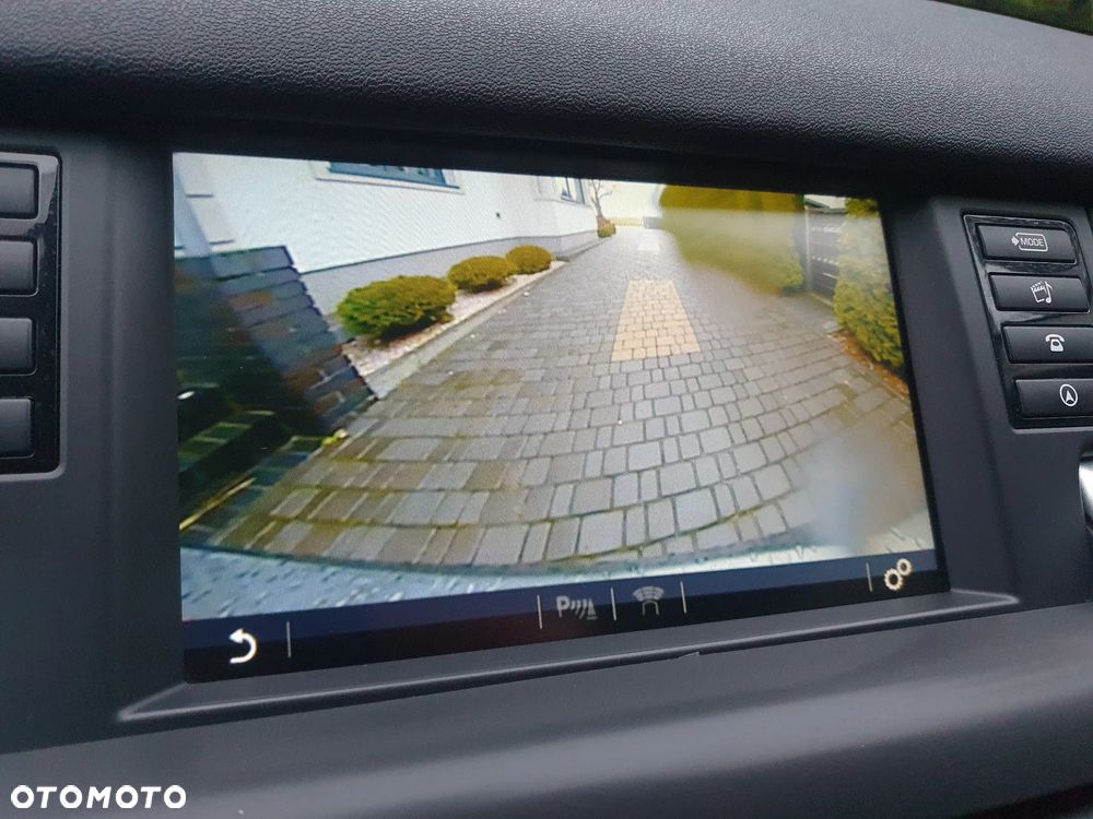 Land Rover Discovery Sport D180 HSE - 14