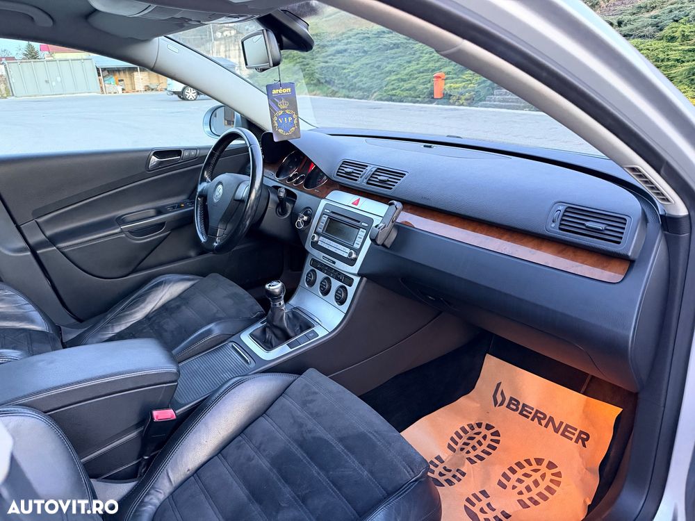 Volkswagen Passat 2.0 TDI DPF Comfortline - 14