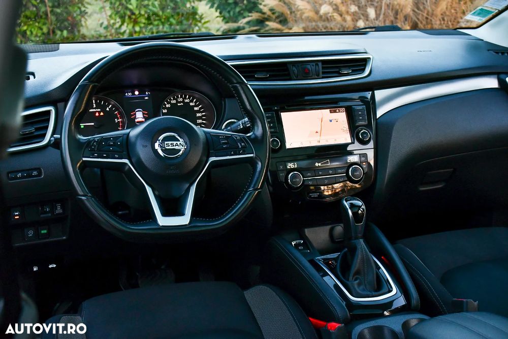 Nissan Qashqai 1.7 dCi Xtronic ALL-MODE 4x4i N-CONNECTA - 2