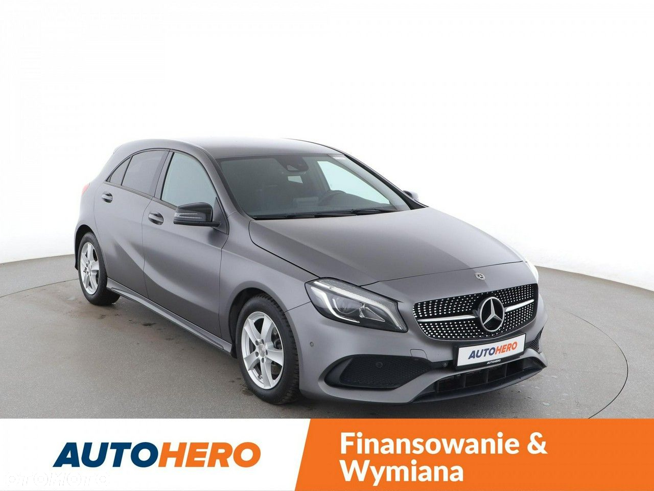 Mercedes-Benz Klasa A 180 (BlueEFFICIENCY) 7G-DCT AMG Sport - 10