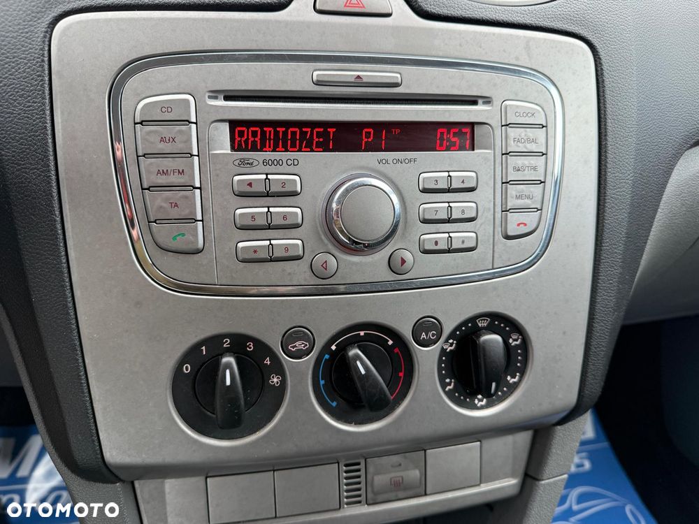 Ford Focus 1.6 Ti-VCT Style - 23