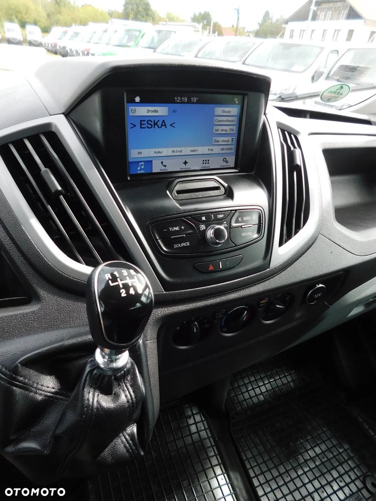 Ford Transit 350 L4 RWD Trend - 12