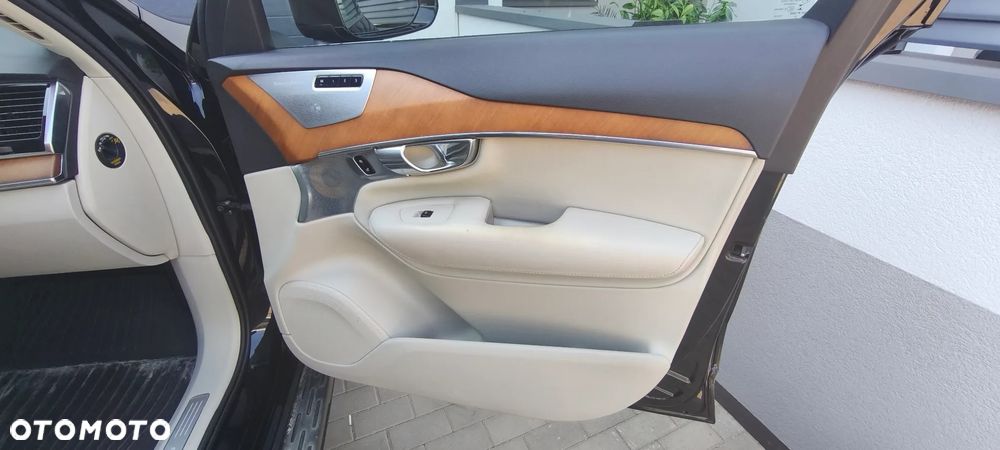 Volvo XC 90 D5 AWD Inscription 7os - 21