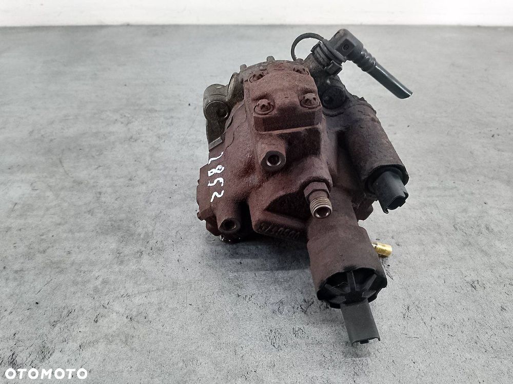 POMPA WTRYSKOWA FORD TRANSIT CONNECT 1.8 TDCI - 4