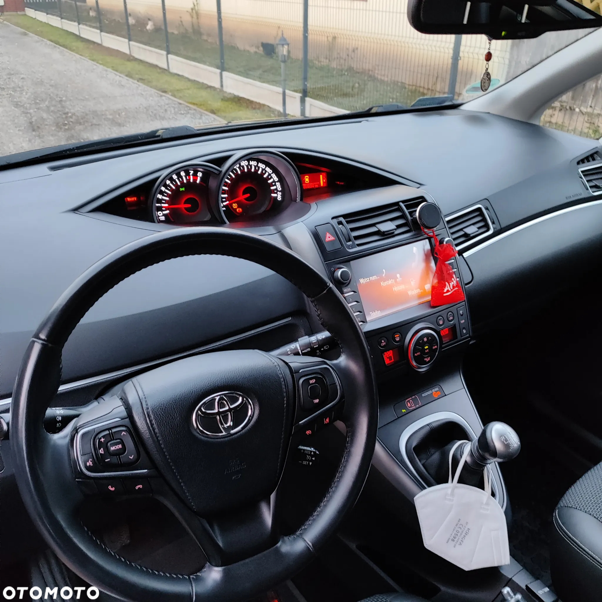 Toyota Verso 1.8 5-Sitzer Executive - 6